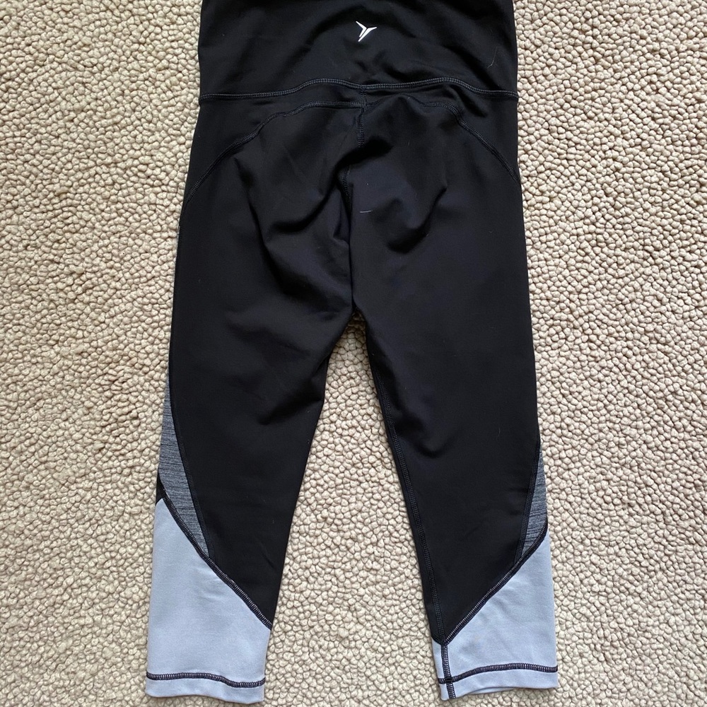 Old Navy Workout Pants - Picture 3 of 3